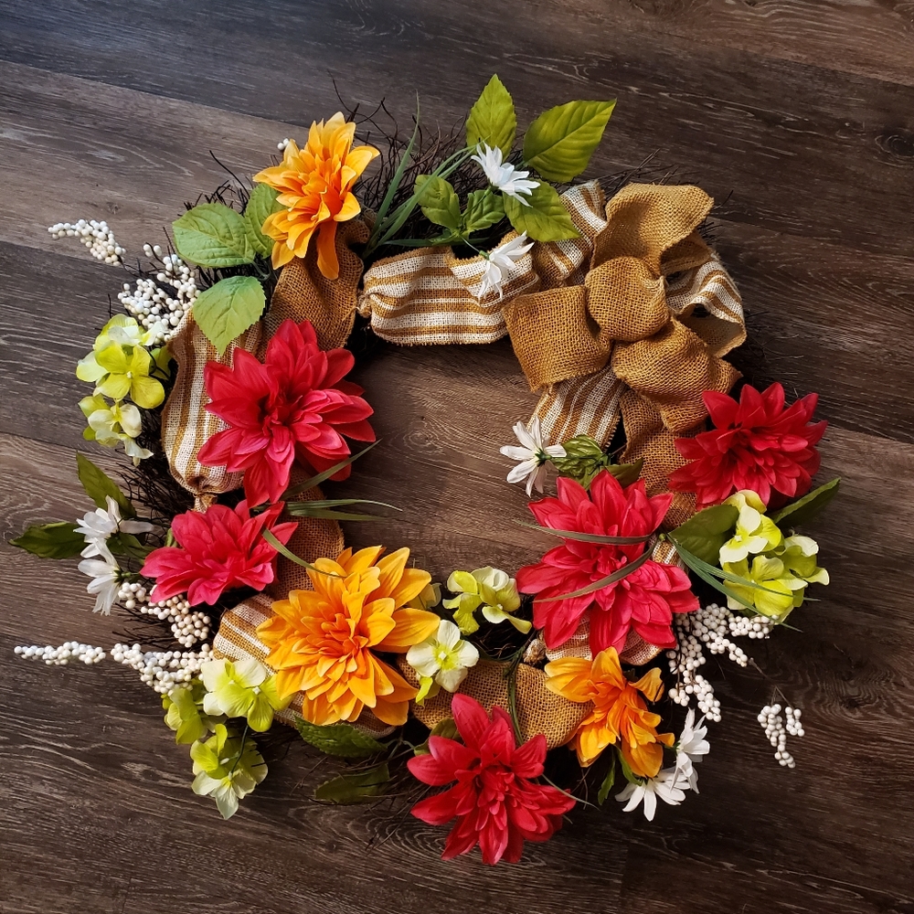 Wreath Spring Summer Fall Burlap Bow
